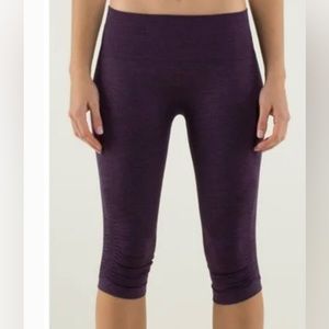 Lululemon Short Ruched Leggings Purple in size 4